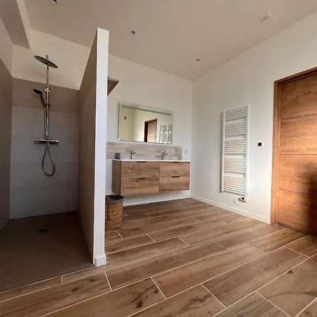 Maison Moderne Avec Piscine Chauffee, Proche De Saint-jean-de-luz - Fr-1-239-876 * Ascain